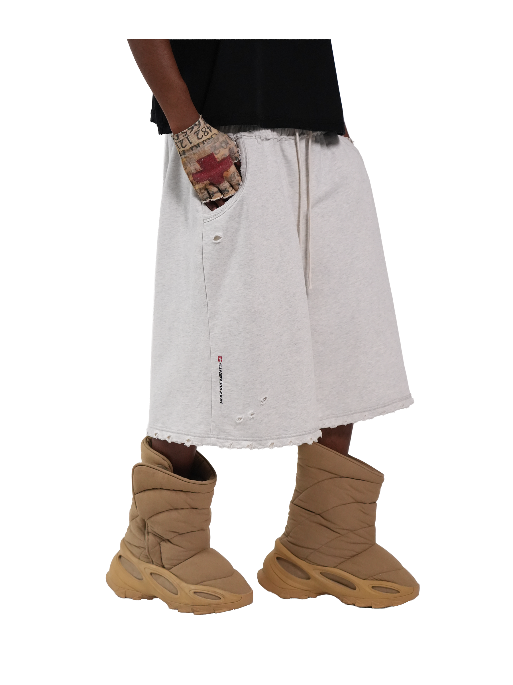 ARC SWEAT SHORTS